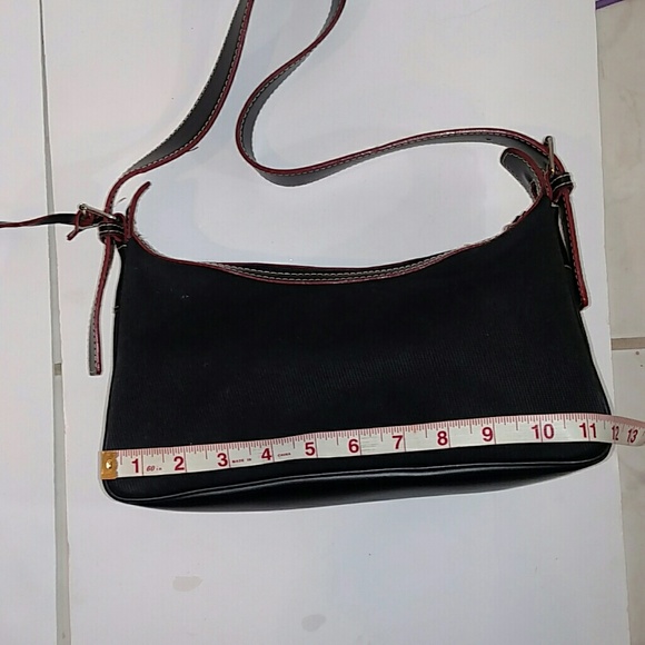 Tommy Hilfiger purse - Picture 4 of 7